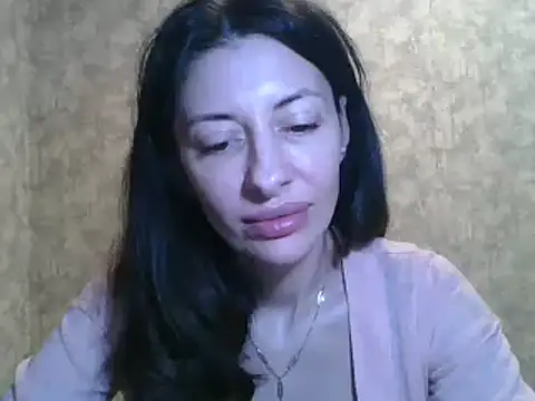 LissaBlossom online show from March 11, 7:15 am