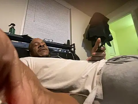 MrDaddyBbSnake online show from January 18, 5:31 am