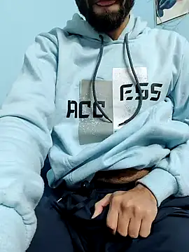 TOPMOON001 online show from January 31, 12:07 pm