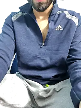 TOPMOON001 online show from February 19, 11:38 am