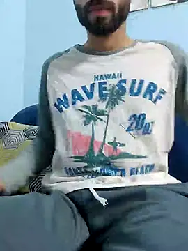 TOPMOON001 online show from February 20, 12:04 pm