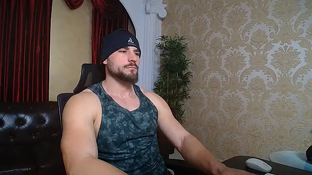 Snapshot of AdamJamesonn chatting on February 7, 5:41 am AdamJamesonn online show from February 7, 5:41 am