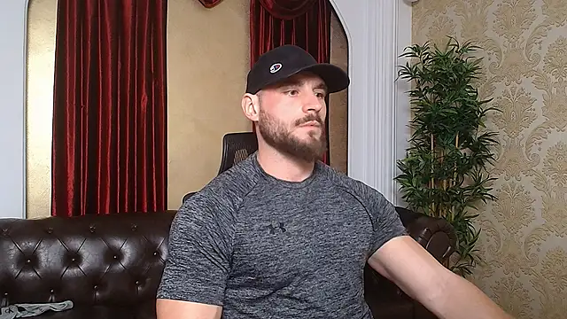 Snapshot of AdamJamesonn chatting on March 8, 11:48 am AdamJamesonn online show from March 8, 11:48 am