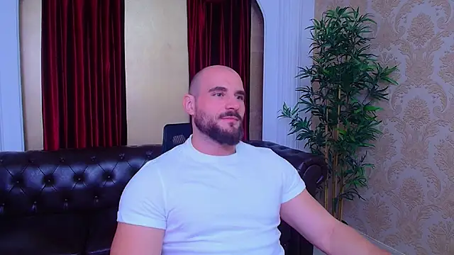 Snapshot of AdamJamesonn chatting on September 20, 5:41 am AdamJamesonn online show from September 20, 5:41 am