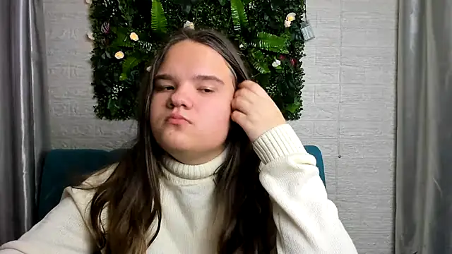 AdeleCruz online show from January 8, 1:09 pm