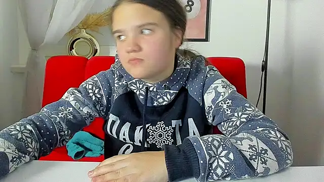 AdeleCruz online show from January 17, 1:38 pm