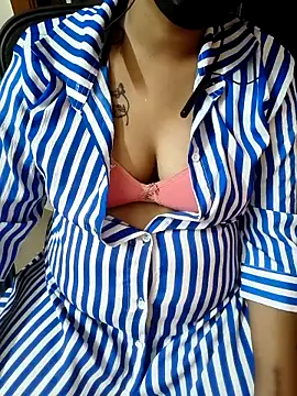 Lolitatamil online show from March 17, 7:28 pm