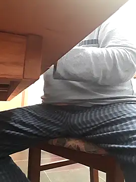 Schwach041967 online show from September 23, 5:21 am