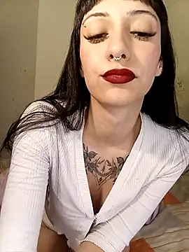 Snapshot of Chanell_19_ok chatting on November 7, 1:05 am Chanell 19 ok online show from November 7, 1:05 am