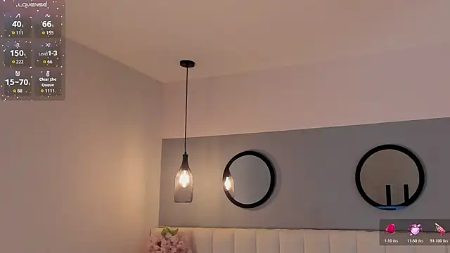 chelsea bolton  online show from March 18, 12:52 pm