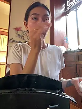 Aleska Miami online show from March 13, 2:01 pm