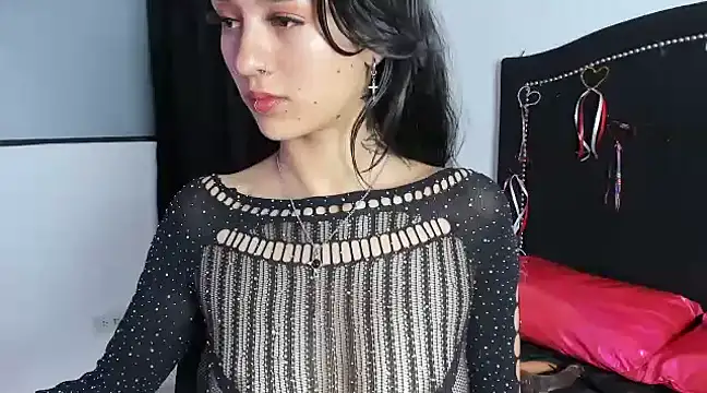 Snapshot of Cleo_Hott chatting on February 20, 3:12 am Cleo Hott online show from February 20, 3:12 am