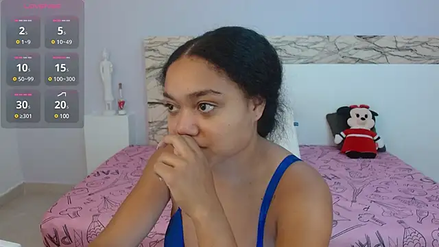 JasmineRose7 online show from March 9, 6:06 am