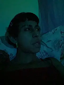 boysLittle online show from April 14, 2:06 am