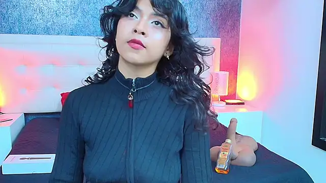 gabriela cortez online show from February 14, 10:25 pm