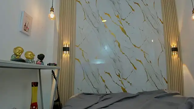 gabriela cortez online show from February 10, 1:04 pm