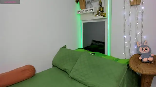 jeremy salvatore online show from December 18, 1:22 am