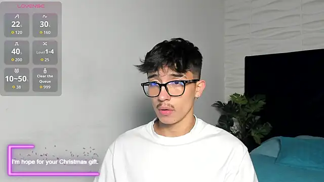 tim  fox online show from December 22, 11:40 am