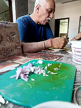 Snapshot of Rajasthani-boy chatting on March 8, 2:37 am Rajasthani-boy online show from March 8, 2:37 am