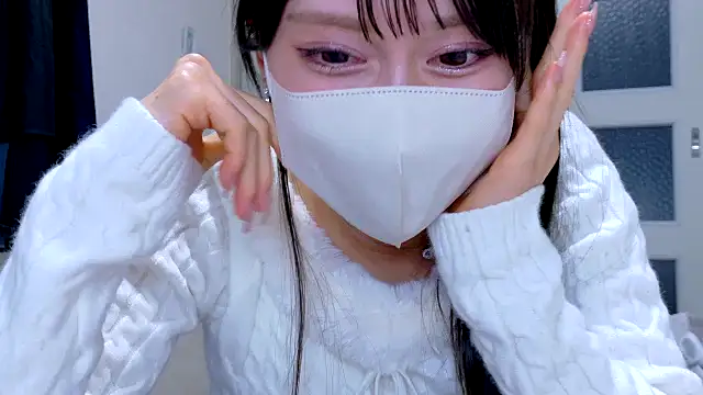 Snapshot of riken_jp chatting on October 26, 2:56 pm riken jp online show from October 26, 2:56 pm