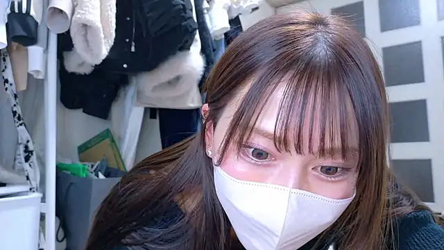 Snapshot of riken_jp chatting on March 3, 2:45 pm riken jp online show from March 3, 2:45 pm