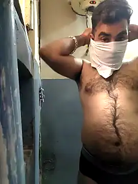 13lusty online show from February 2, 6:58 am