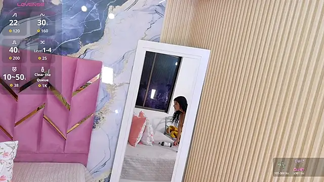 Snapshot of hotiergirl chatting on November 28, 1:03 pm hotiergirl online show from November 28, 1:03 pm