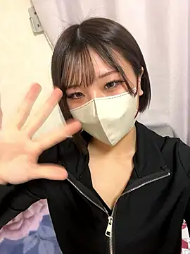 Snapshot of sakuchaaa_2525 chatting on September 25, 1:04 pm sakuchaaa 2525 online show from September 25, 1:04 pm