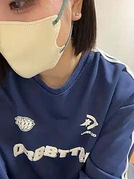 Snapshot of sakuchaaa_2525 chatting on November 30, 6:06 am sakuchaaa 2525 online show from November 30, 6:06 am