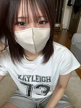 sakuchaaa 2525 online show from May 10, 6:07 am