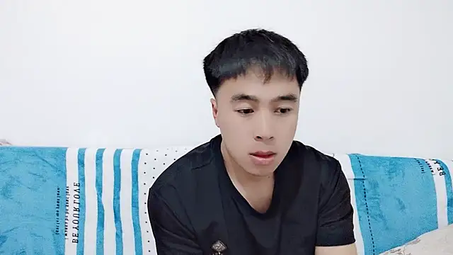                     88 online show from February 15, 3:42 pm