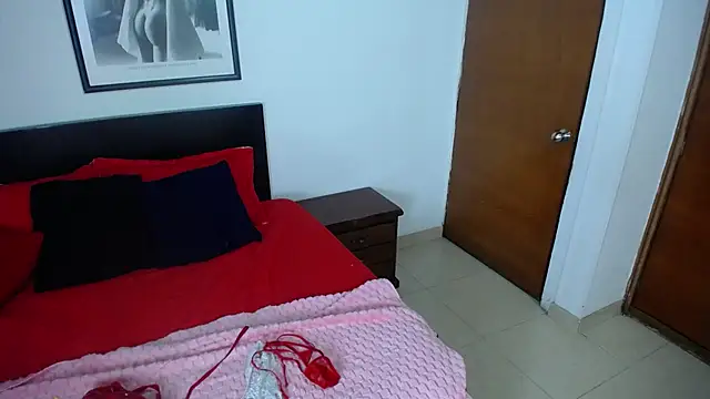 Snapshot of _Daniela_hot_1 chatting on January 19, 8:50 am Daniela hot 1 online show from January 19, 8:50 am