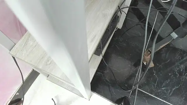 TaniaBellini online show from April 18, 12:42 pm