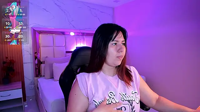 Snapshot of zoes_milee chatting on November 24, 11:10 am zoes milee online show from November 24, 11:10 am