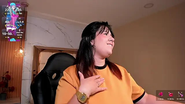 Snapshot of zoes_milee chatting on January 16, 11:47 am zoes milee online show from January 16, 11:47 am