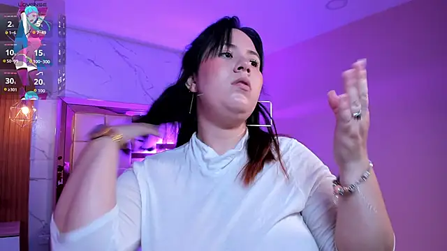 Snapshot of zoes_milee chatting on January 19, 11:36 am zoes milee online show from January 19, 11:36 am