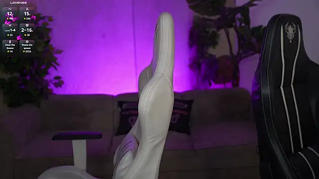 Lika Secret  online show from October 16, 10:44 pm