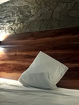 David205724 online show from April 5, 11:35 pm