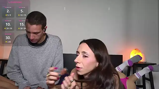 alexandjohntv online show from November 23, 4:40 pm