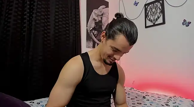 maxi styles online show from March 1, 4:04 am