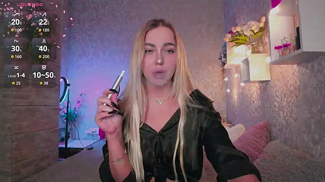 Mika Rayy online show from November 21, 4:22 am