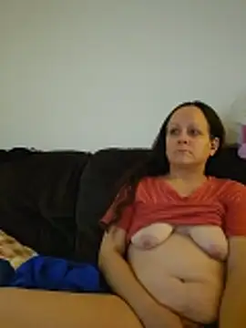 xxxshimmer online show from November 17, 4:46 pm