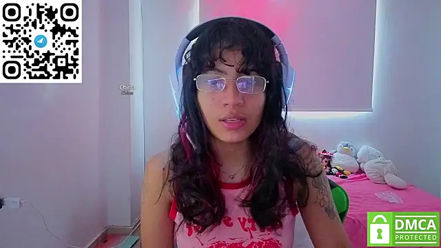 Lovelyamyy online show from April 1, 1:12 pm