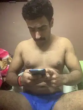 Snapshot of vaibhavchugh38 chatting on January 18, 11:54 am vaibhavchugh38 online show from January 18, 11:54 am