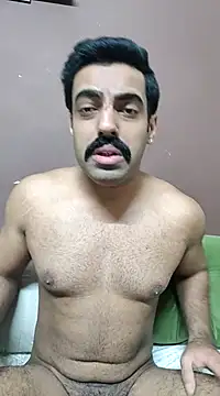 Snapshot of vaibhavchugh38 chatting on February 13, 11:28 am vaibhavchugh38 online show from February 13, 11:28 am