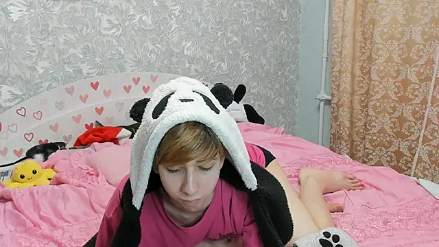 Snapshot of Timothy_Fox chatting on February 18, 8:47 pm Timothy Fox online show from February 18, 8:47 pm