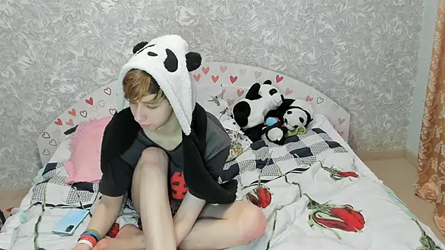 Snapshot of Timothy_Fox chatting on February 25, 8:41 pm Timothy Fox online show from February 25, 8:41 pm