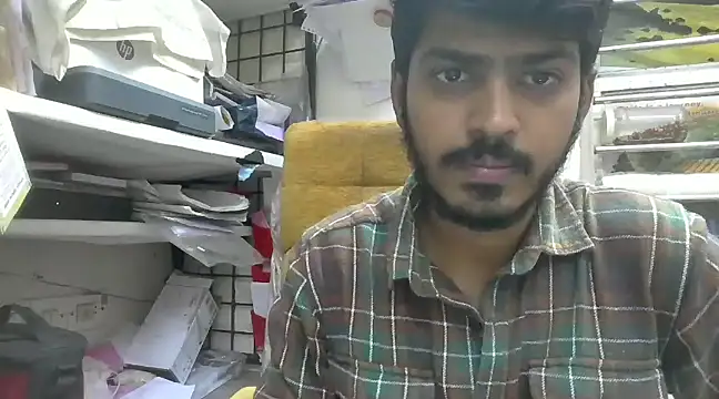 Snapshot of cute_modell chatting on January 14, 12:24 pm cute modell online show from January 14, 12:24 pm