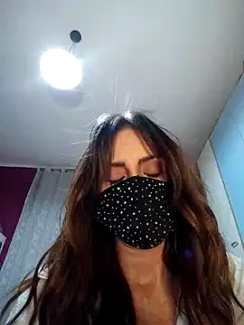 Akemi rossi online show from November 10, 5:45 pm