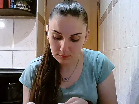 Snapshot of Yuliia30 chatting on May 26, 4:03 pm Yuliia30 online show from May 26, 4:03 pm